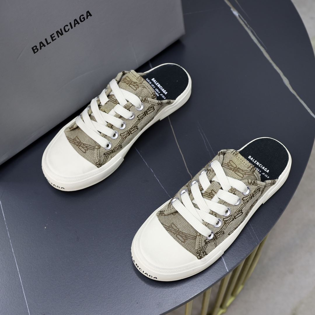 Balenciaga Slippers